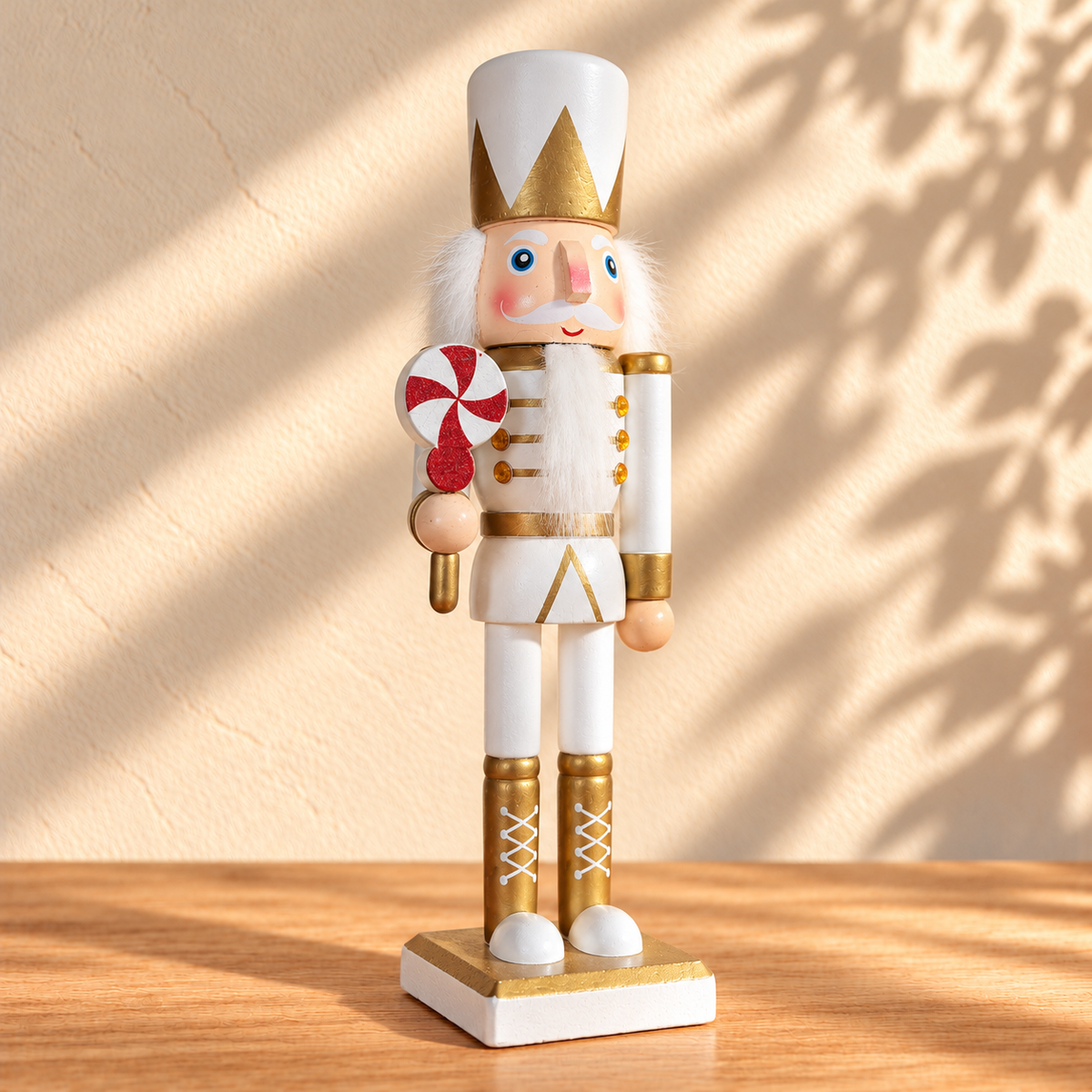 Peppermint Nutcracker - 25 cm