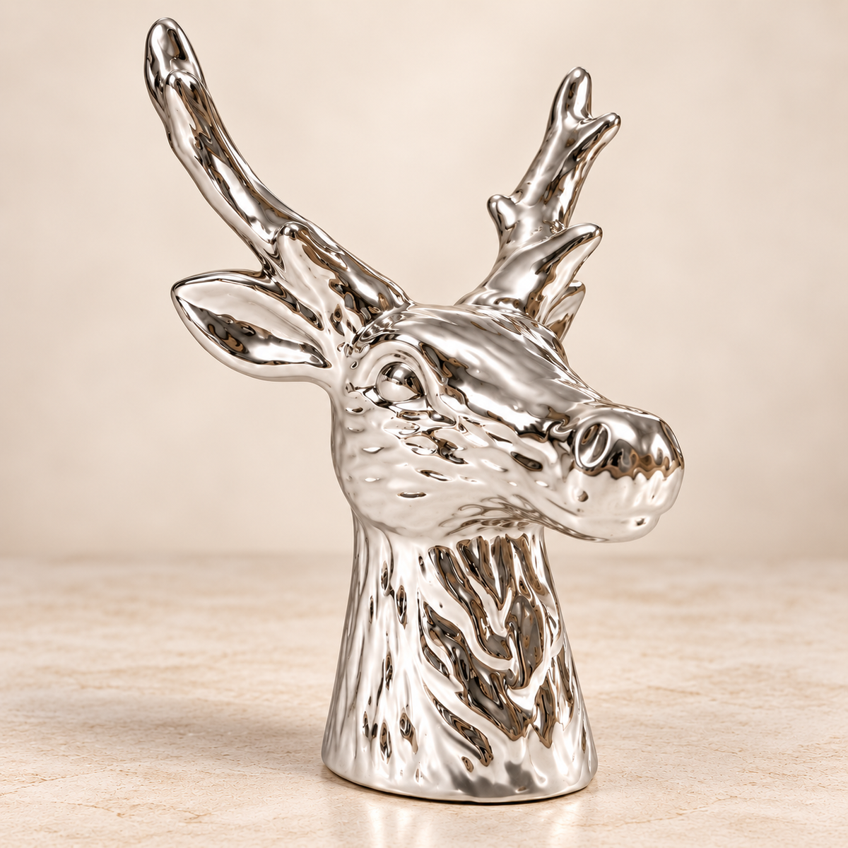 Metallic Reindeer Bust – 19 cm