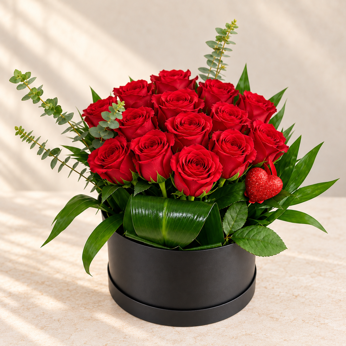 18 Red Roses Love Box