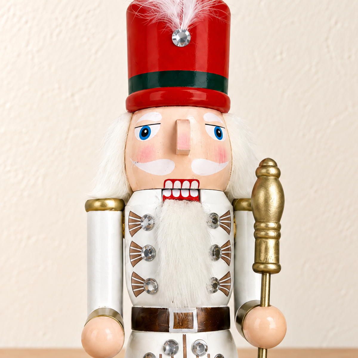 Handmade White & Red Drum Major Nutcracker – 43 cm